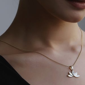 Lotus Kadın Kolye Ucu